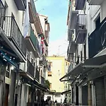 Estudio Con Encanto En El Casco, Junto Al Puerto *