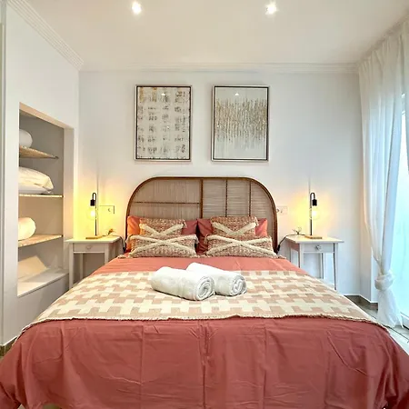 Estudio Con Encanto En El Casco, Junto Al Puerto * Castro Urdiales