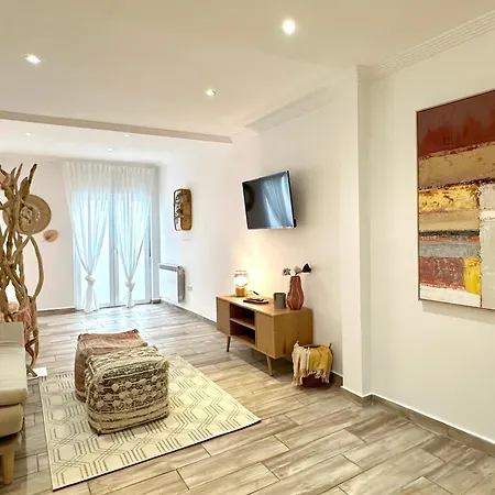 Estudio Con Encanto En El Casco, Junto Al Puerto * Castro Urdiales