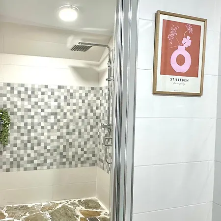 Estudio Con Encanto En El Casco, Junto Al Puerto *