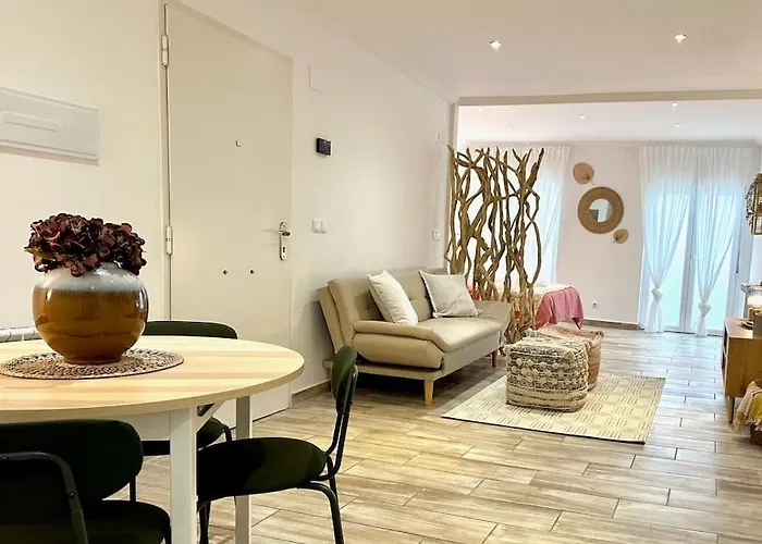Estudio Con Encanto En El Casco, Junto Al Puerto Кастро-Урдиалес